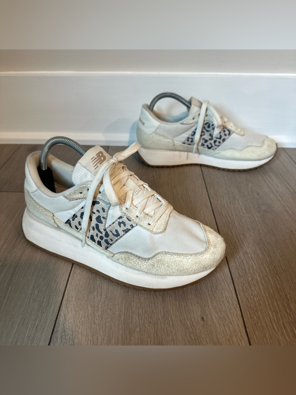 New Balance Womens Size 9 237 WS237PJ Sneakers White Leopard Print Running Shoes